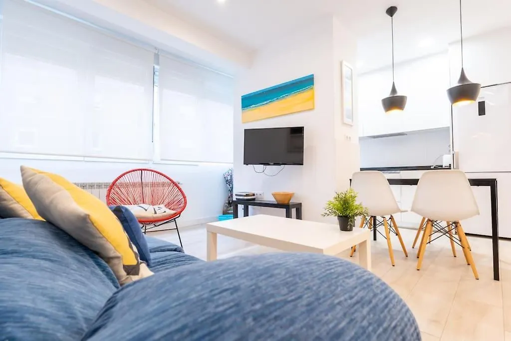 Trasmiera Center Apartment contacts